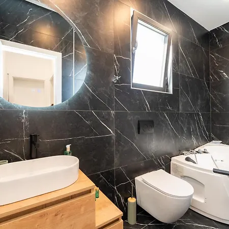 ヴィラ New! Luxury Golden Hour Near The With Heated Pool And Sauna - Ta Leut Agency *