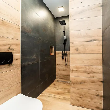 New! Luxury Golden Hour Near The With Heated Pool And Sauna - Ta Leut Agency ヴィラ *